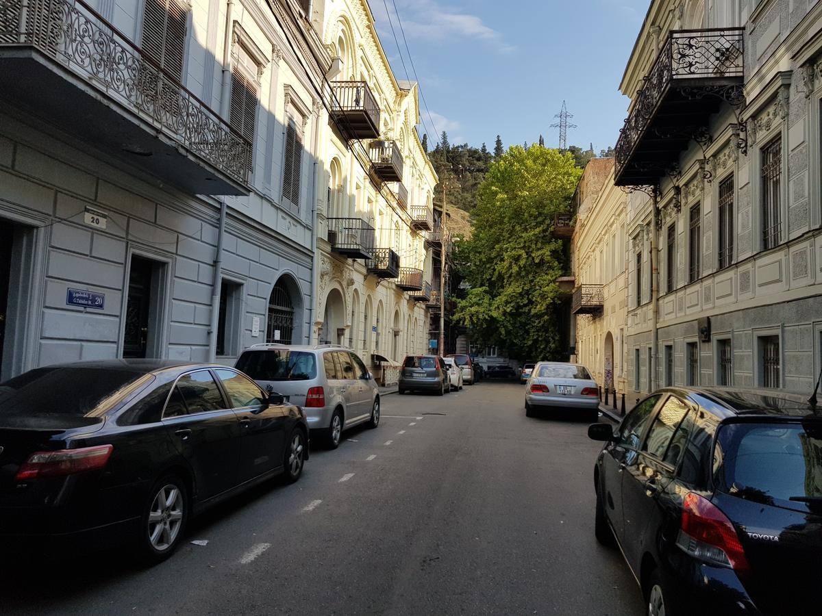 Luxury 3 Bedroom Apartment By Freedom Square City Center Tbilisi Luaran gambar