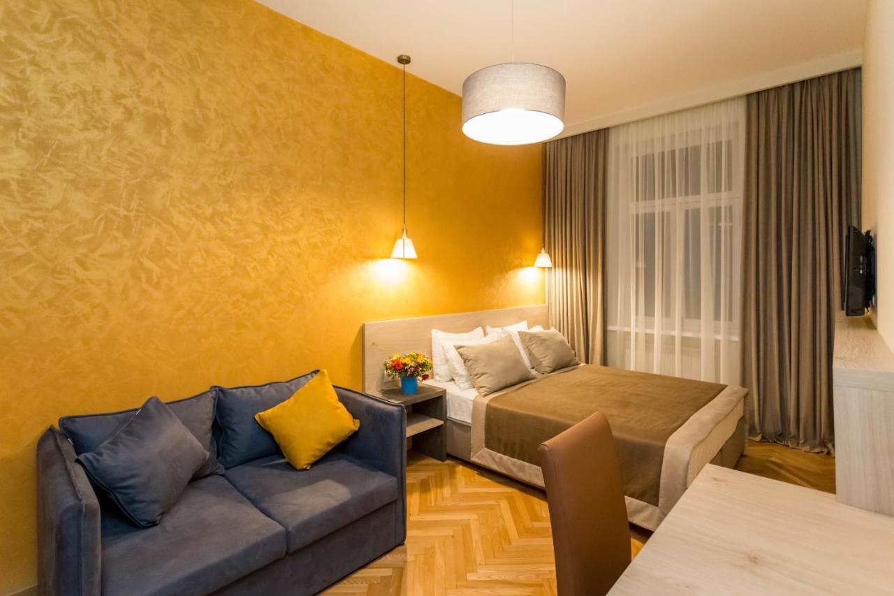 Luxury 3 Bedroom Apartment By Freedom Square City Center Tbilisi Luaran gambar